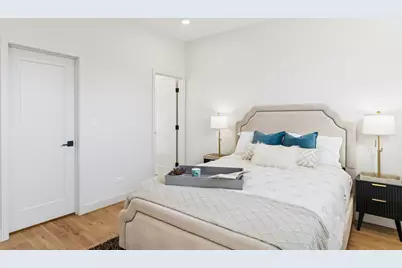 4208 S Calumet Avenue #301, Chicago, IL 60653 - Photo 17