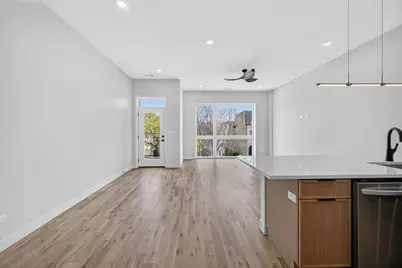 4208 S Calumet Avenue #301, Chicago, IL 60653 - Photo 11