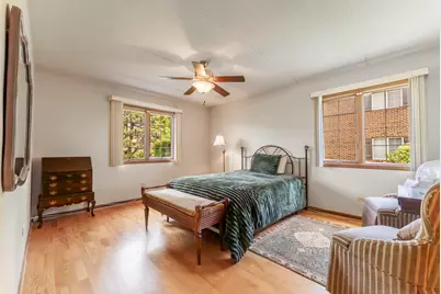 245 Windsor Lane #B, Willowbrook, IL 60527 - Photo 13