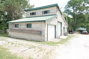 17049 W Edwards Rd, Antioch, IL 60002 - Photo 9