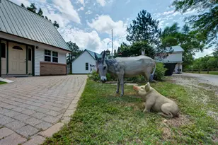 17049 W Edwards Rd, Antioch, IL 60002 - Photo 27