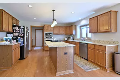 5681 River Park Drive, Libertyville, IL 60048 - Photo 15