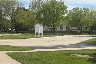 1058 Providence Ln, Buffalo Grove, IL 60089 - Photo 31