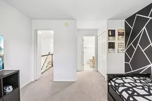 1058 Providence Ln, Buffalo Grove, IL 60089 - Photo 21