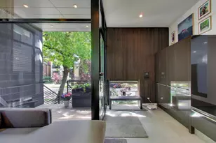 2050 W Huron St, Chicago, IL 60612 - Photo 5