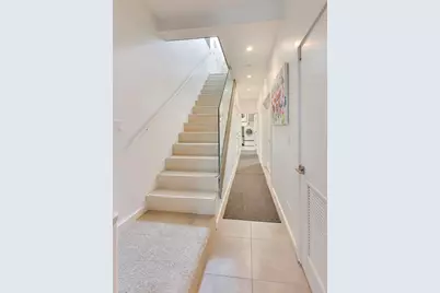 2050 W Huron Street, Chicago, IL 60612 - Photo 33