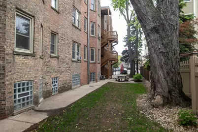 417 Wisconsin Avenue #1E, Oak Park, IL 60302 - Photo 5
