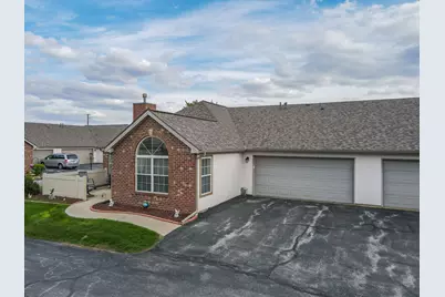 405 Stonegate Way #405, Manteno, IL 60950 - Photo 3