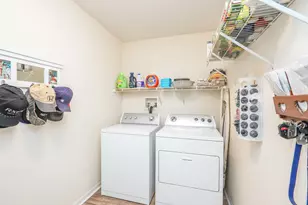 405 Stonegate Way, Manteno, IL 60950 - Photo 15