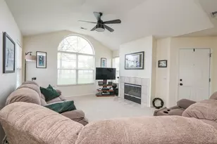 405 Stonegate Way, Manteno, IL 60950 - Photo 5