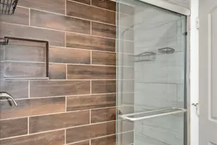 201 1/2 Reverend Walton Dr, Lockport, IL 60441 - Photo 21