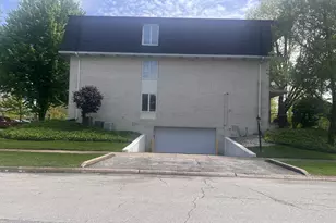 2608 186th St, Lansing, IL 60438 - Photo 5