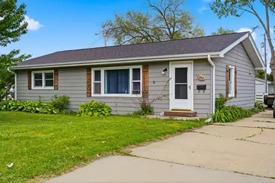 1203 10th Avenue, Rock Falls, IL 61071 - Photo 1