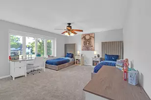 15 Devonshire Dr, Oak Brook, IL 60523 - Photo 23