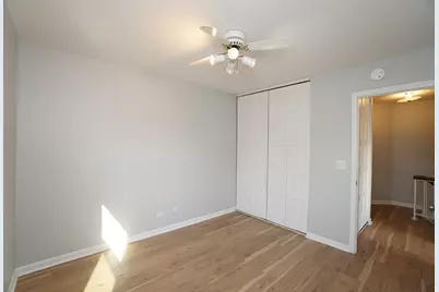 223 Harvest Court, Vernon Hills, IL 60061 - Photo 17