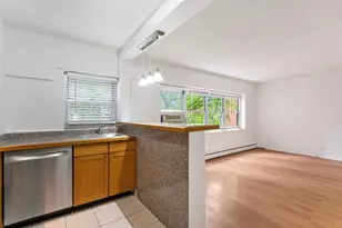 4970 N Marine Dr, Chicago, IL 60640 - Photo 9