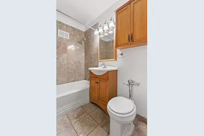 4970 N Marine Drive #329, Chicago, IL 60640 - Photo 13