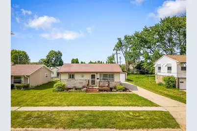 1270 W Staver Street, Freeport, IL 61032 - Photo 3