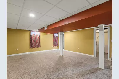 1270 W Staver Street, Freeport, IL 61032 - Photo 19