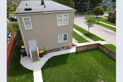 2304 17th Avenue, Rockford, IL 61104 - Photo 3
