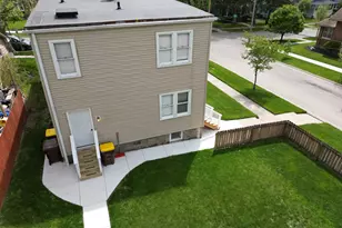 2304 17th Ave, Rockford, IL 61104 - Photo 3