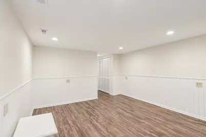 244 Glendale Road, Glenview, IL 60025 - Photo 11