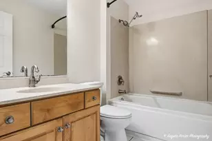 606 Hartford Ct, Oswego, IL 60543 - Photo 23