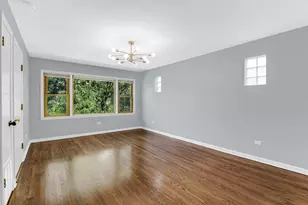 5420 N Central Ave, Chicago, IL 60630 - Photo 3