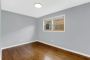 5420 N Central Ave, Chicago, IL 60630 - Photo 9