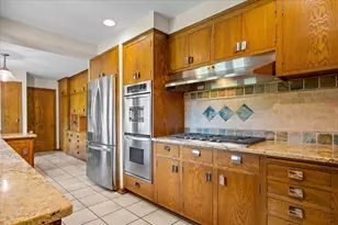 1060 Oak Knoll Dr, Lake Forest, IL 60045 - Photo 13