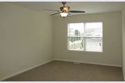 32461 N Rushmore Avenue, Lakemoor, IL 60051 - Photo 23