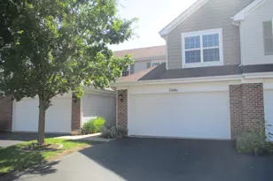 32461 N Rushmore Ave, Lakemoor, IL 60051 - Photo 1