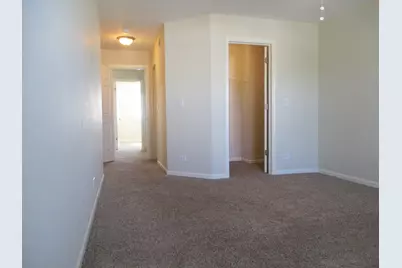 32461 N Rushmore Avenue, Lakemoor, IL 60051 - Photo 29