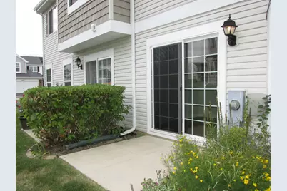 32461 N Rushmore Avenue, Lakemoor, IL 60051 - Photo 3