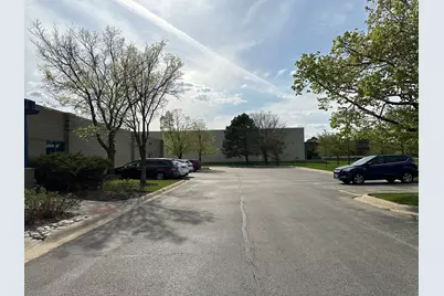 1362 Barclay Boulevard, Buffalo Grove, IL 60089 - Photo 3