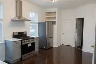 1439 W 16th St, Chicago, IL 60608 - Photo 5