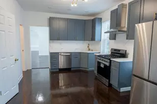 1439 W 16th St, Chicago, IL 60608 - Photo 3