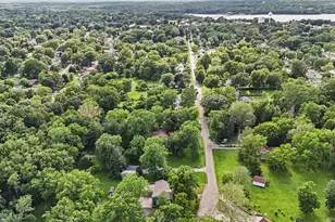528 Chester Ave, Danville, IL 61832 - Photo 45