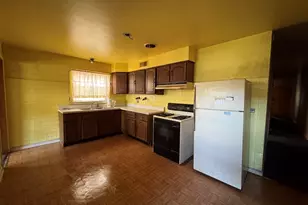 6541 N Hoyne Ave, Chicago, IL 60645 - Photo 3