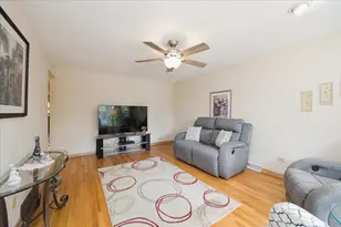4116 Raymond Ave, Brookfield, IL 60513 - Photo 3