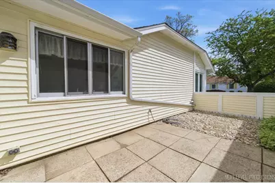 25 Garden Drive #1, Montgomery, IL 60538 - Photo 23