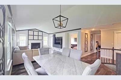 2012 Quaker Hollow Lane, Streamwood, IL 60107 - Photo 5
