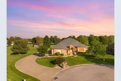 30 Canterbury Court, Fairbury, IL 61739 - Photo 1