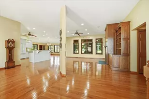 30 Canterbury Ct, Fairbury, IL 61739 - Photo 21