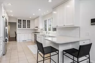 881 Marion Ave, Highland Park, IL 60035 - Photo 5