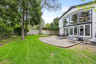 881 Marion Ave, Highland Park, IL 60035 - Photo 23
