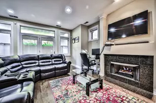 663 N Peoria St, Chicago, IL 60642 - Photo 3