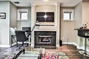 663 N Peoria St, Chicago, IL 60642 - Photo 5