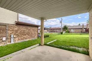 1305 E Ardyce Ln, Mount Prospect, IL 60056 - Photo 25