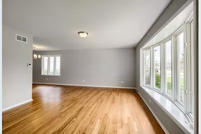 1305 E Ardyce Lane, Mount Prospect, IL 60056 - Photo 9